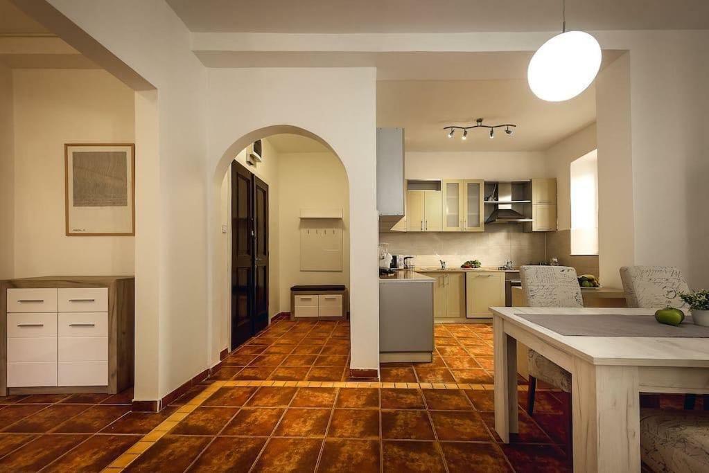 Old Town Experience Apartment Котор Екстериор снимка